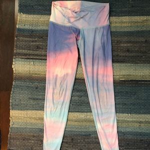 Teeki yoga pants